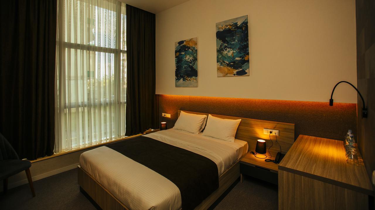 Hotel West Batumi Exterior foto