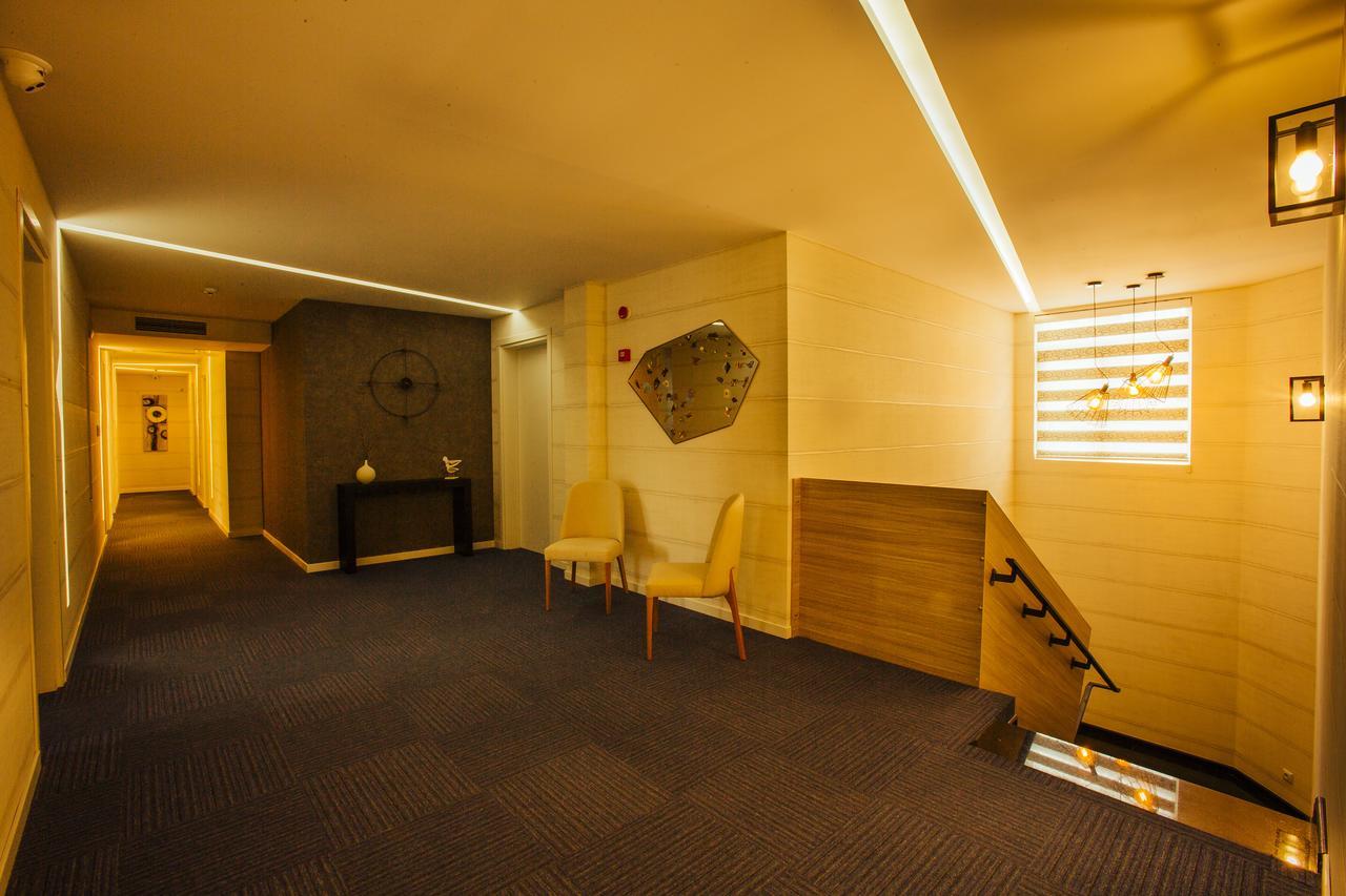 Hotel West Batumi Exterior foto